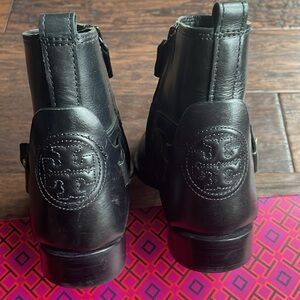 Tory Burch booties size 6.5 Black leather worn a few times.